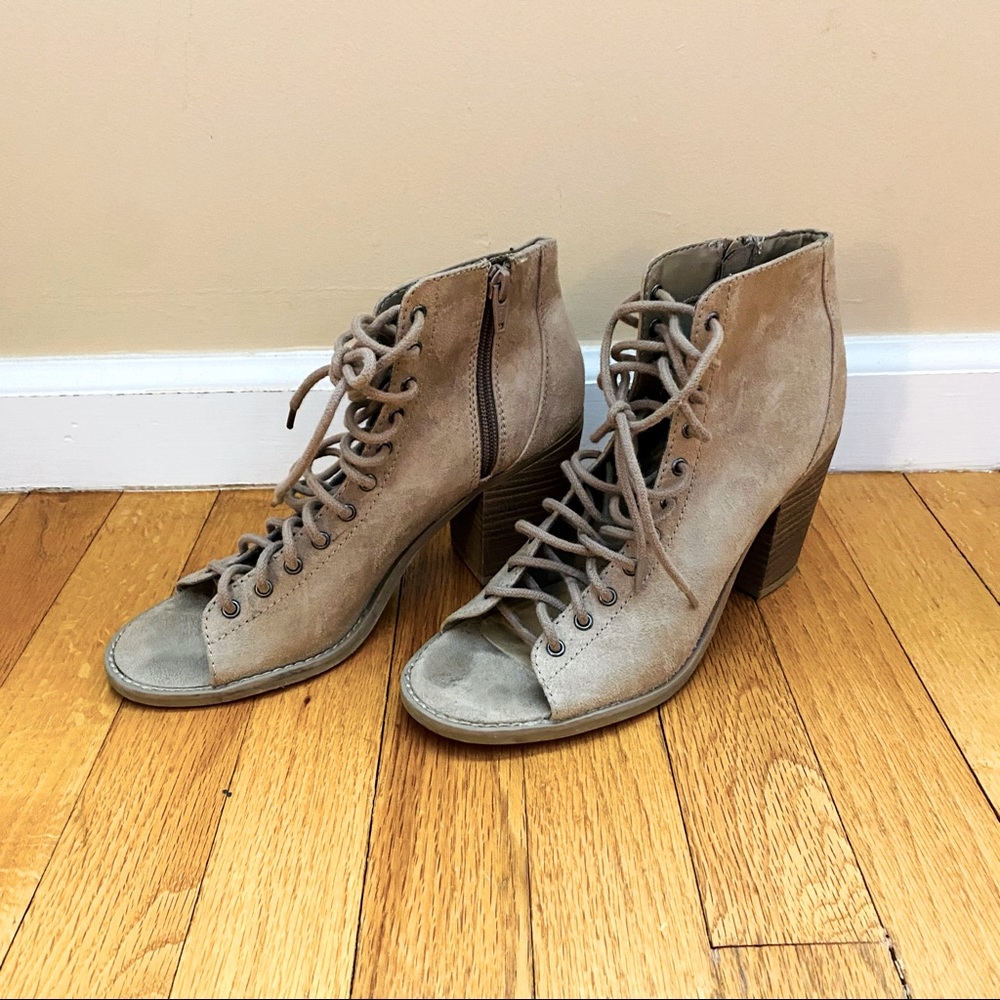 Free People Style Lace Up Heels Size 8.5
